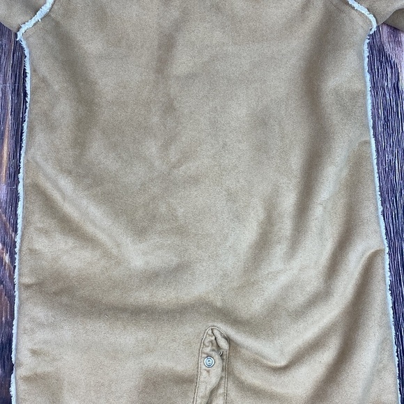 Baby Gap Faux Suede (Poly) & Shearling Bear Snow Onesie - Sz 6-12 Month - Picture 6 of 15